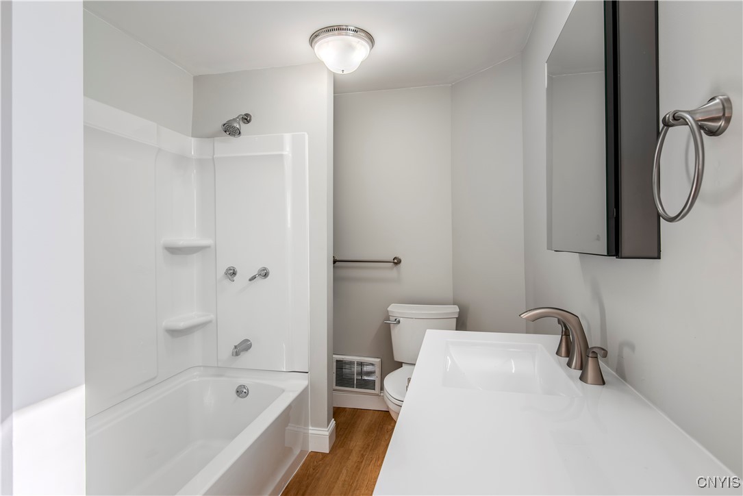 156 Elmwood Avenue, Sangerfield, New York image 28