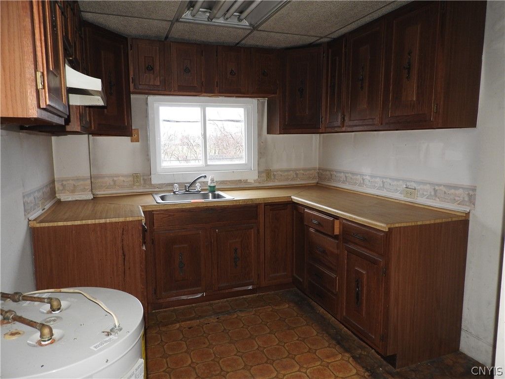 Photo of 2451 State Route 31, Sullivan, NY 13032 (MLS # S1666579)