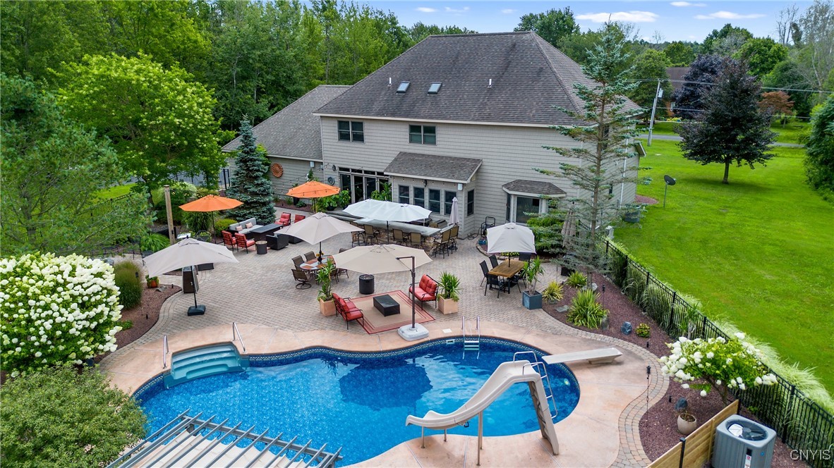 154 W Lake Road