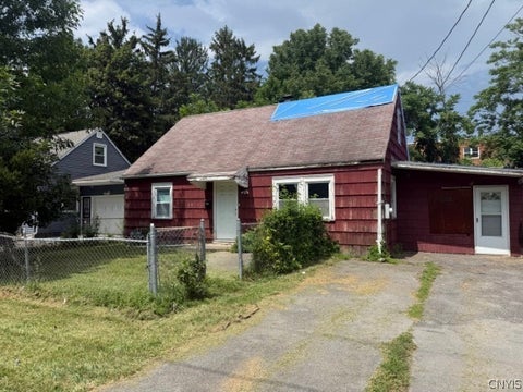 Homes For Sale - 132 Dawes Avenue<br/> Syracuse, NY 13205