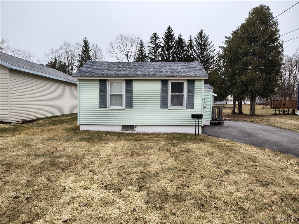 19 Burr Avenue