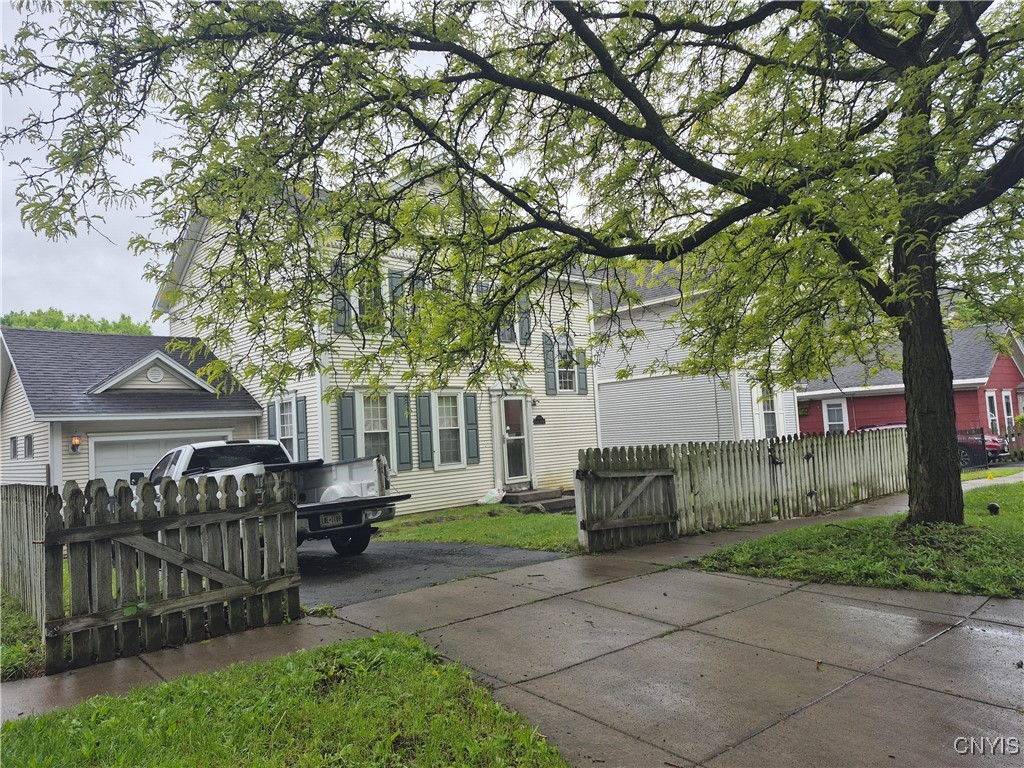 346 Green Street St, Syracuse, New York image 2