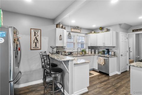 Tiny photo for 252 Medford Road, Salina, NY 13208 (MLS # S1648568)