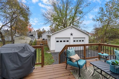 Tiny photo for 252 Medford Road, Salina, NY 13208 (MLS # S1648568)