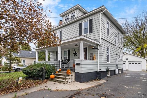 Tiny photo for 252 Medford Road, Salina, NY 13208 (MLS # S1648568)