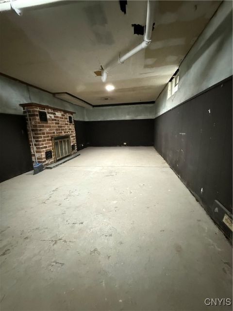 Tiny photo for 442 Orwood Place, Salina, NY 13208 (MLS # S1655570)