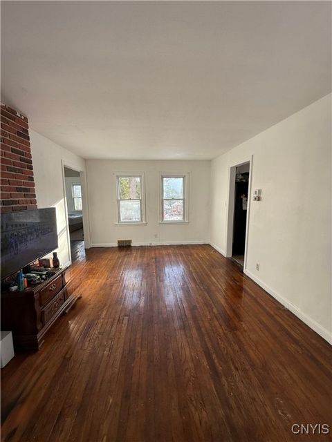 Tiny photo for 442 Orwood Place, Salina, NY 13208 (MLS # S1655570)