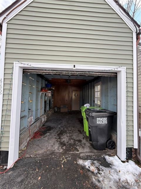 Tiny photo for 442 Orwood Place, Salina, NY 13208 (MLS # S1655570)