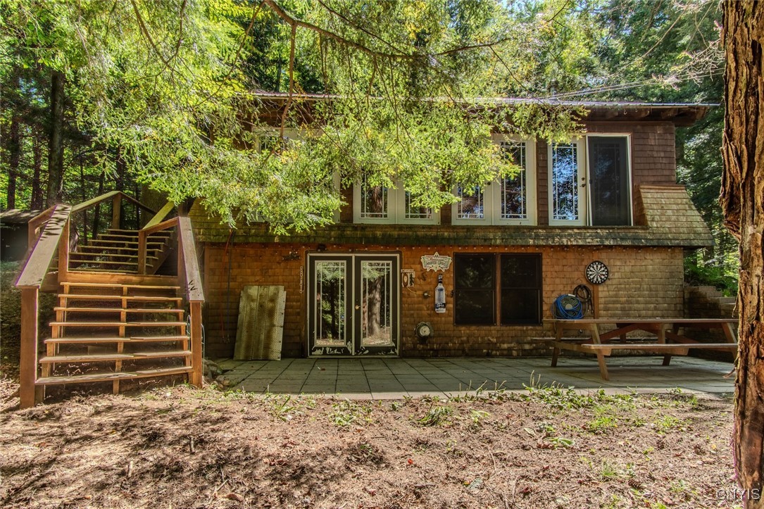 6443 Lingerlong Pond Road