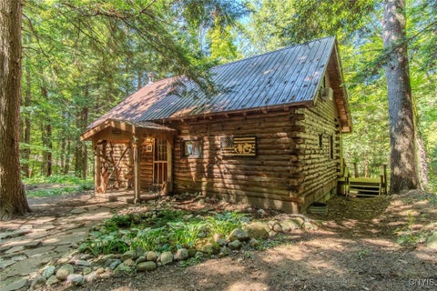 Photo for 6443 Lingerlong Pond Road