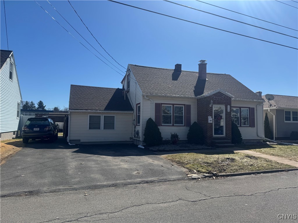 614 Utica Road, Utica, New York image 1