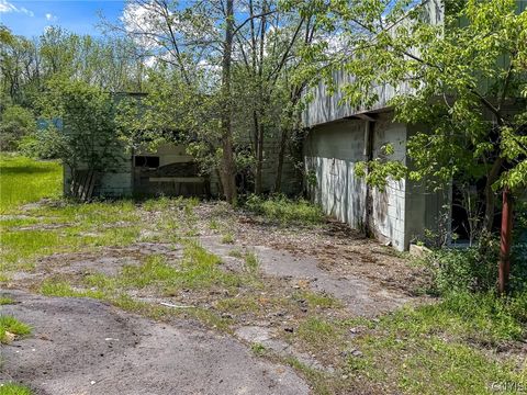 Tiny photo for 143 & 145 Grant Avenue, Auburn, NY 13021 (MLS # S1682945)