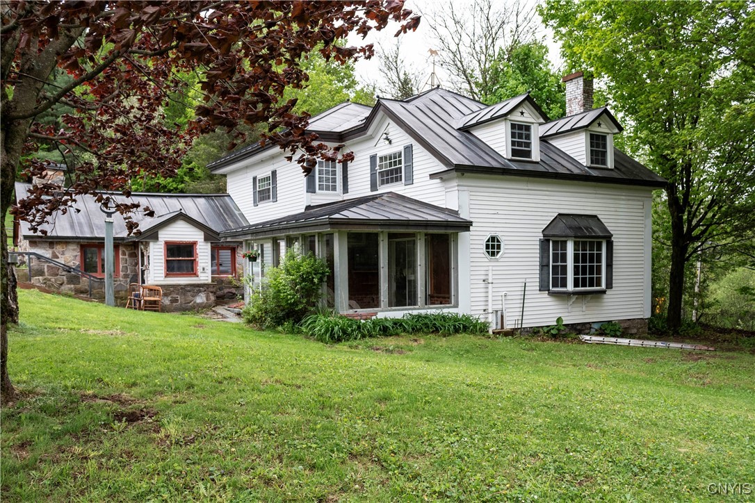 1466 Grant Road