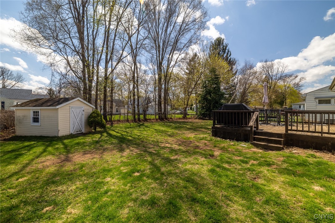 402 Fletcher Drive, Clay, New York image 27
