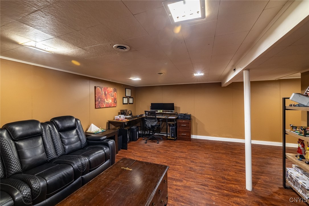 402 Fletcher Drive, Clay, New York image 19