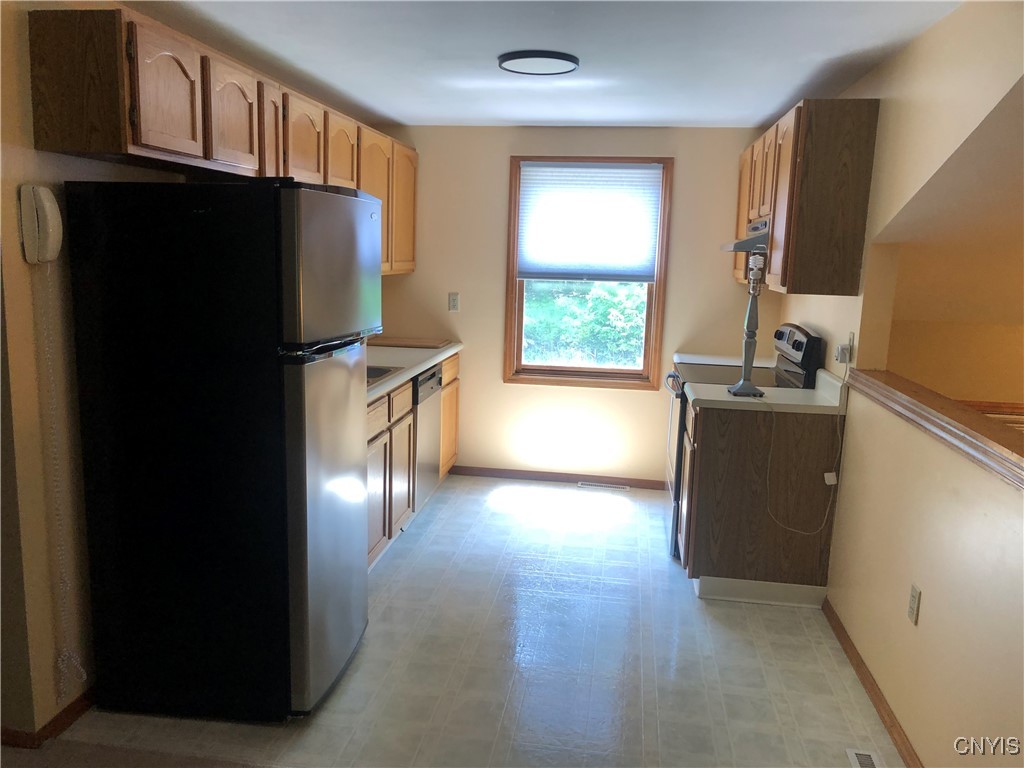 2616 South Ave Ave, Syracuse, New York image 18