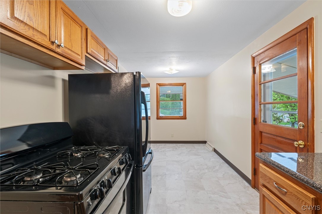 626 Summit Avenue, Syracuse, New York image 8