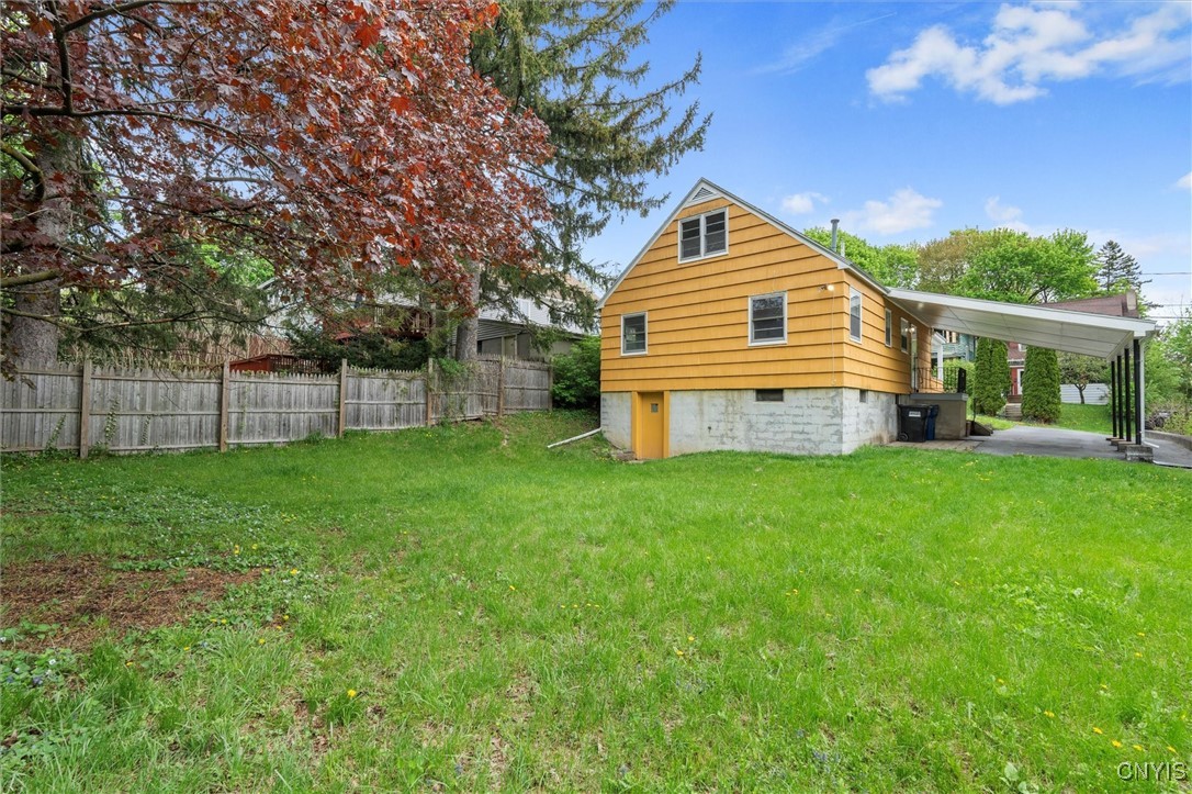 626 Summit Avenue, Syracuse, New York image 29