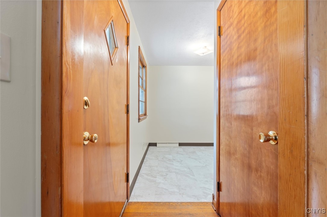 626 Summit Avenue, Syracuse, New York image 12