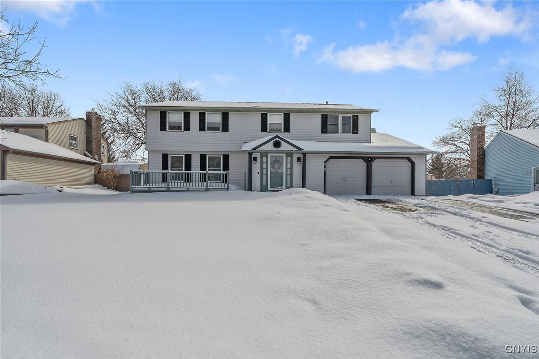 8309 White Cedar Circle, Clay, New York image 1