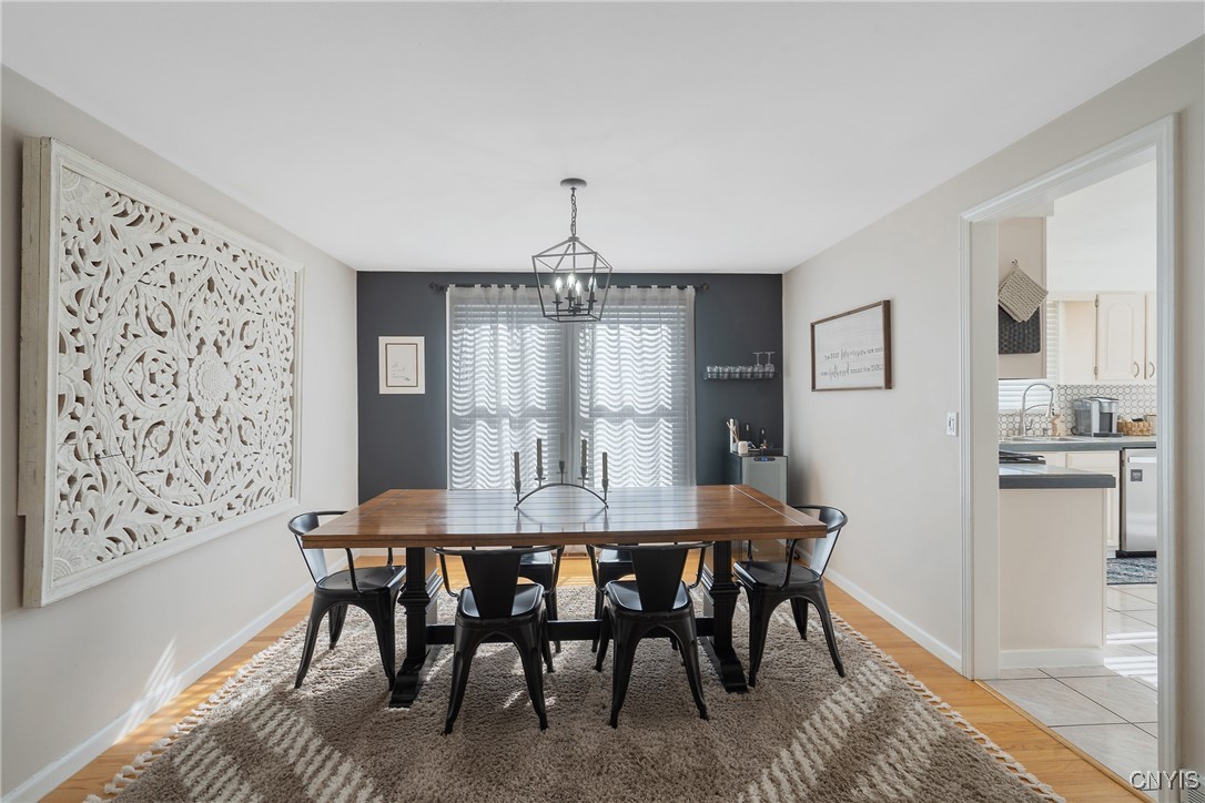 8309 White Cedar Circle, Clay, New York image 8