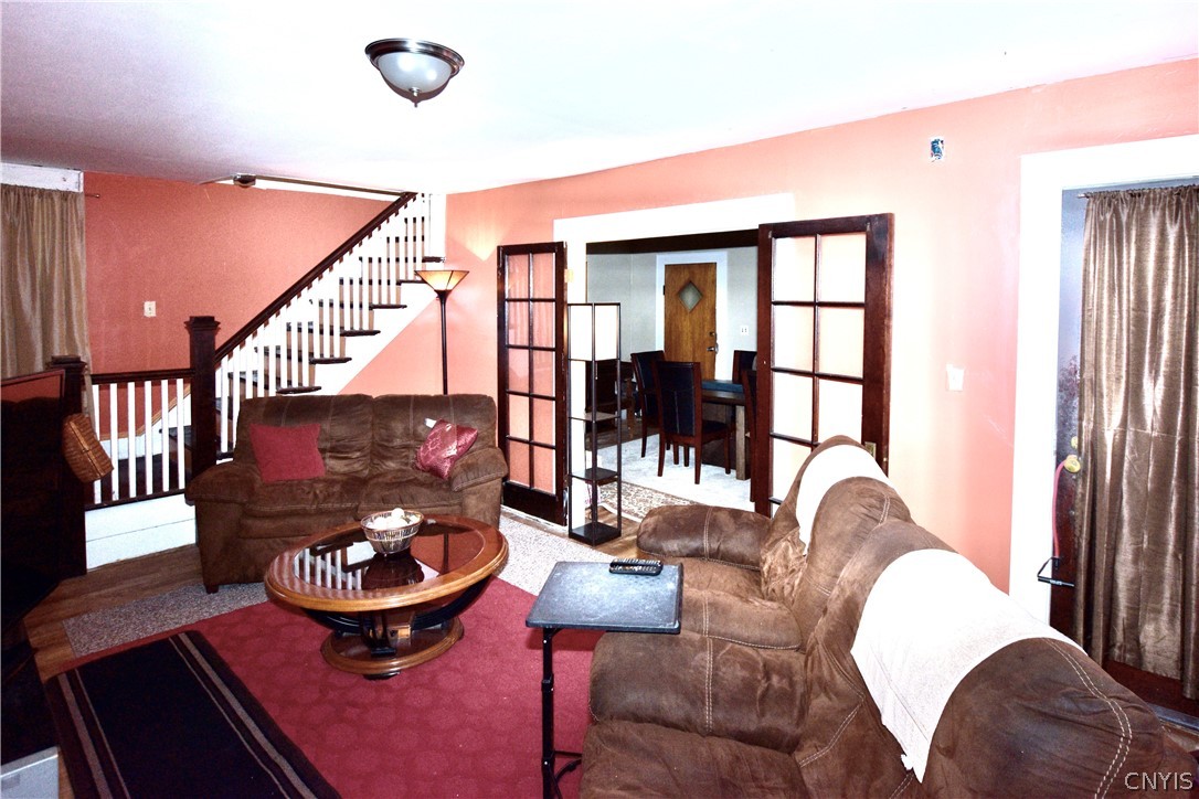 309 W Kennedy Street