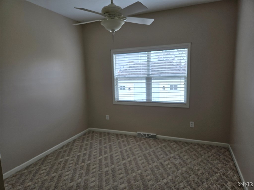 6301 Asa Eastwood, Cicero, New York image 37