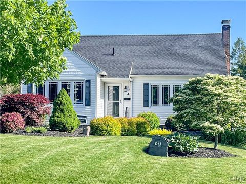 60 E Elizabeth Street Skaneateles NY 13152