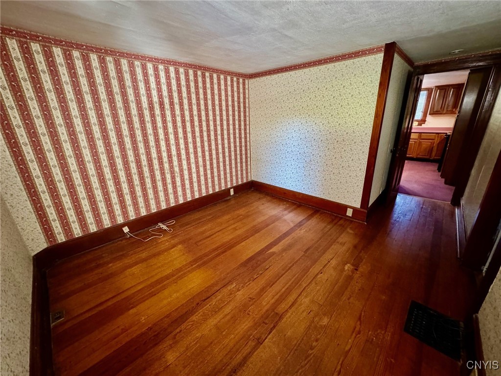 29 E 2nd Street, Vernon, New York image 24