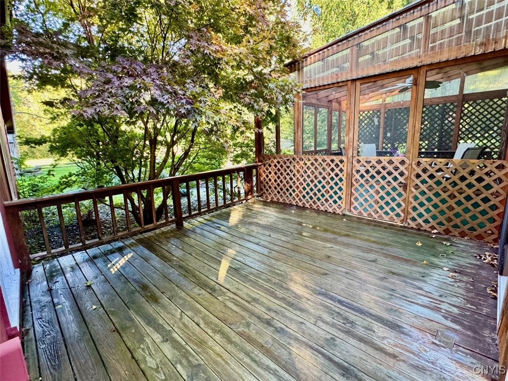 29 E 2nd Street, Vernon, New York image 10