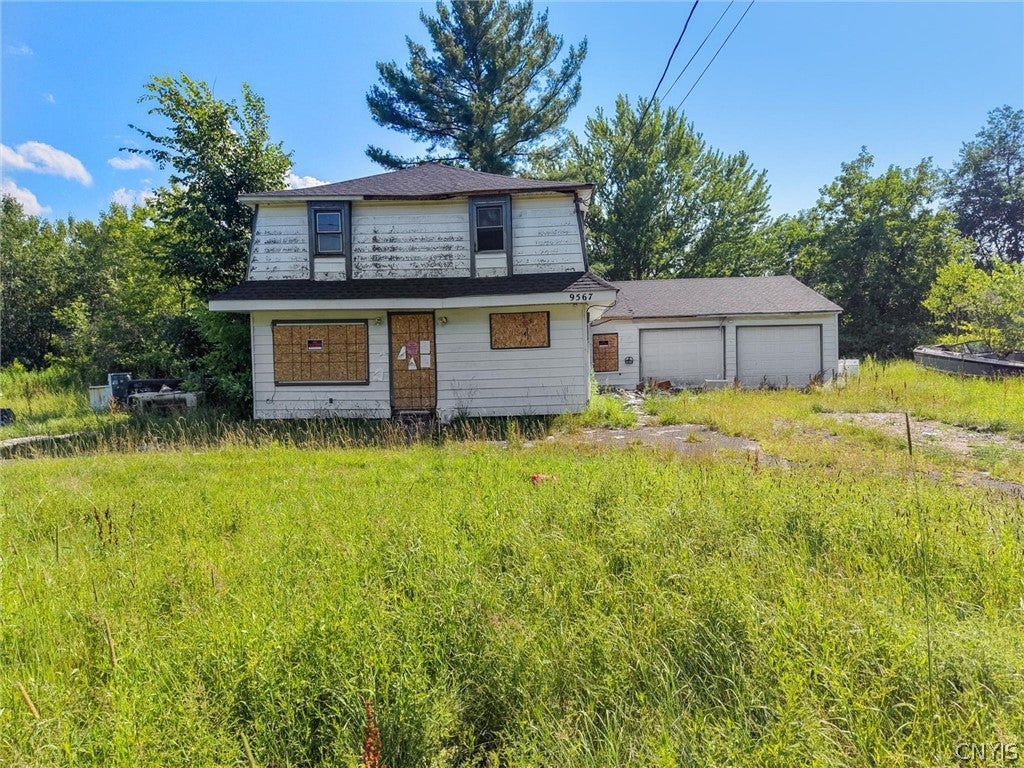 9567 Black Creek Road