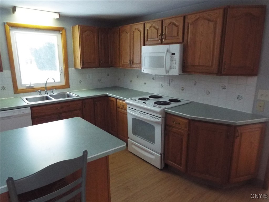 110 Fremont Road, Manlius, New York image 7
