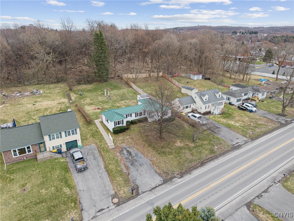 120 Hinsdale Road, Camillus, New York image 32