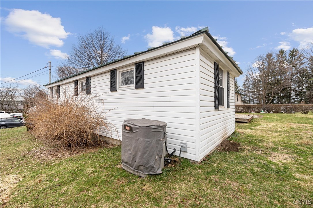 120 Hinsdale Road, Camillus, New York image 30