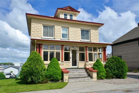 24 Otter Street Alexandria Bay NY 13607