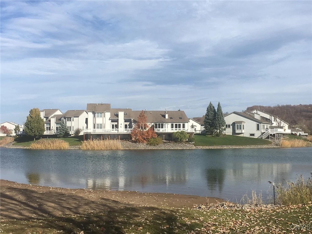 Manlius, New York 13057, United States, 2 Bedrooms Bedrooms, ,2 BathroomsBathrooms,Residential,Active,97895