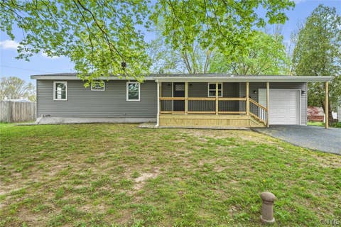 Homes For Sale - 7 Gooseberry Lane<br/> Clay, NY 13090