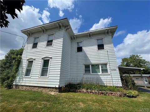 Photo of 6395 Lakeshore Road, Cicero, NY 13039 (MLS # S1708119)