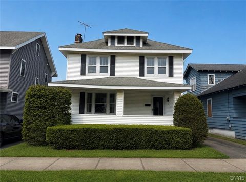 Homes For Sale - 104 Dryden Avenue<br/> Utica, NY 13502