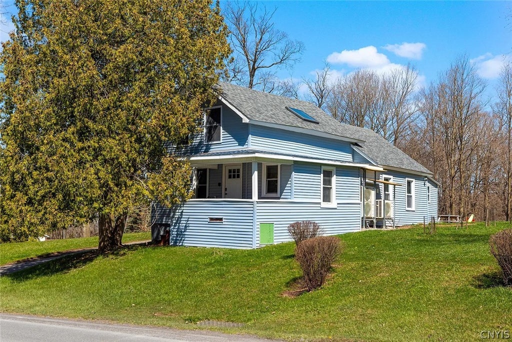 Photo of 7849 Kellogg Street, Kirkland, NY 13323 (MLS # S1698738)
