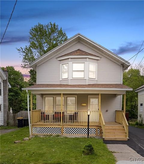 11 White Street Clark Mills NY 13323