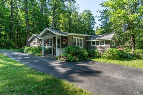 Homes For Sale - 38152 State Route 12e<br/> Clayton, NY 13624