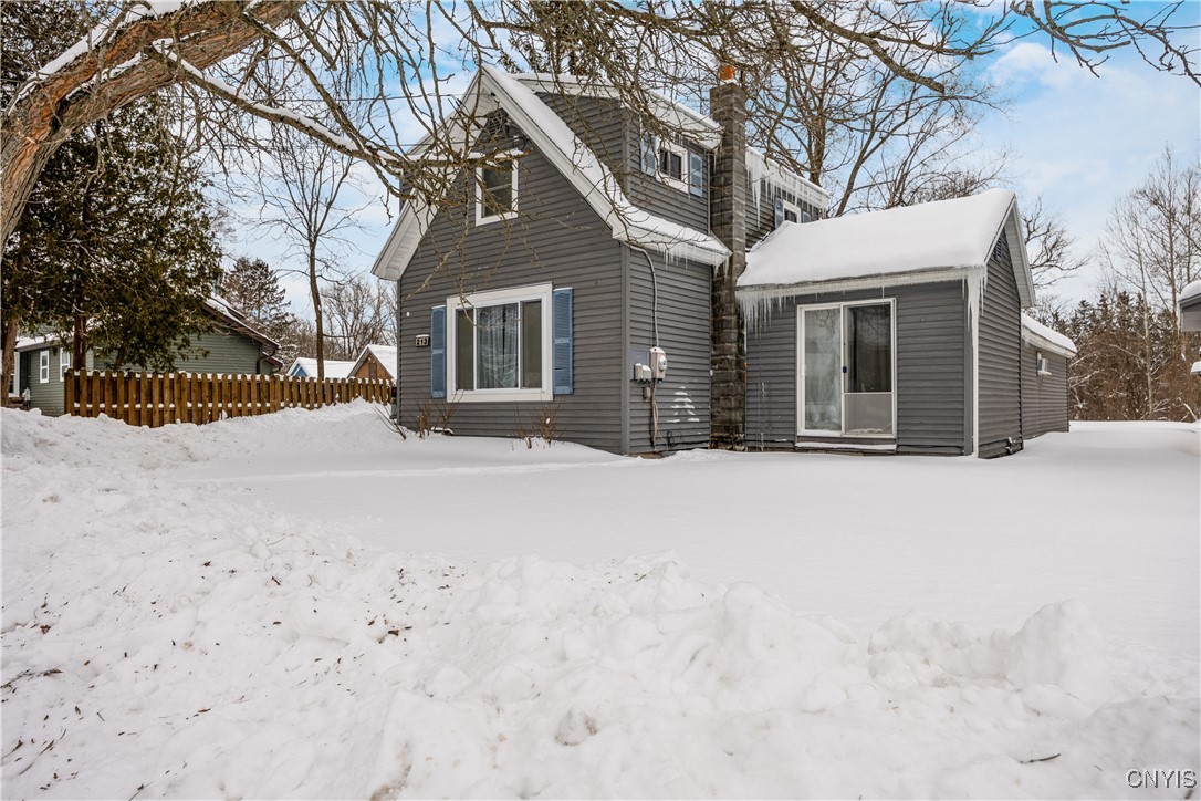 213 E Hamilton Avenue