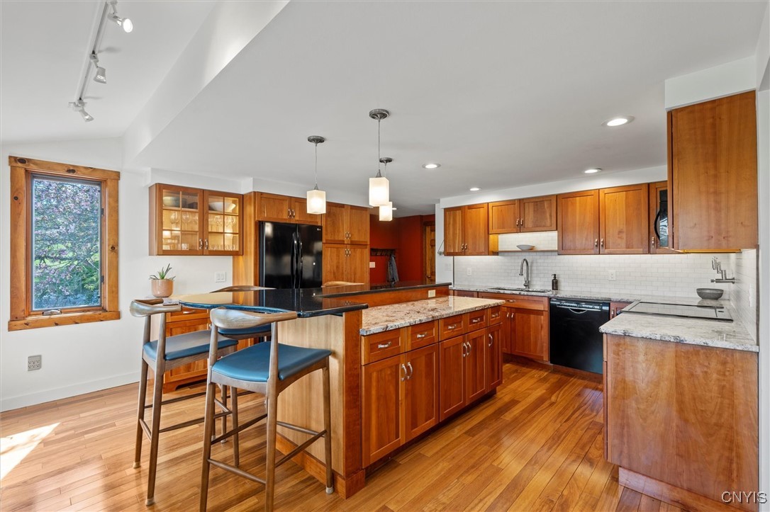 220 Long Road, Tully, New York image 9