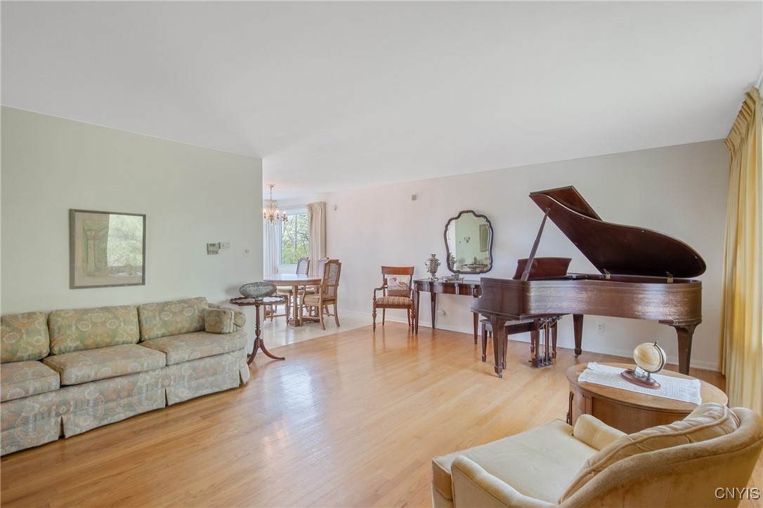 214 Scottholm Terrace Ter, Syracuse, New York image 5