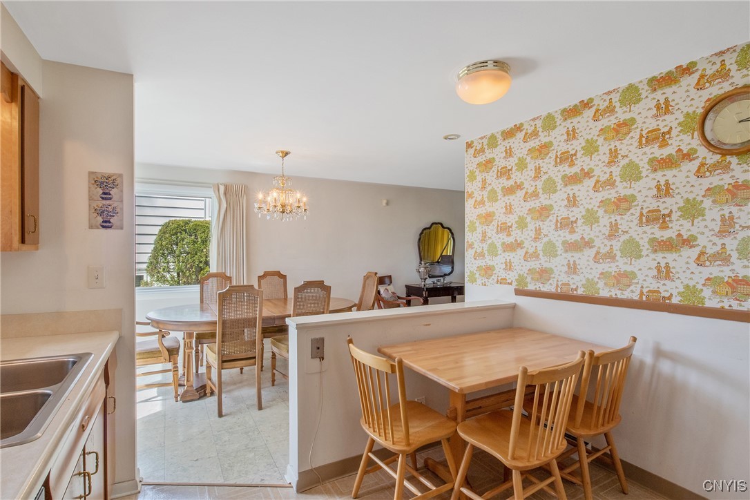 214 Scottholm Terrace Ter, Syracuse, New York image 11