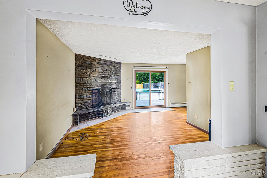 5090 Eureka Road