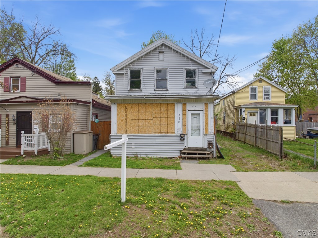 316 W Thomas Street