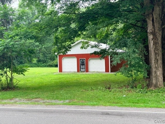 5579 Valley Road