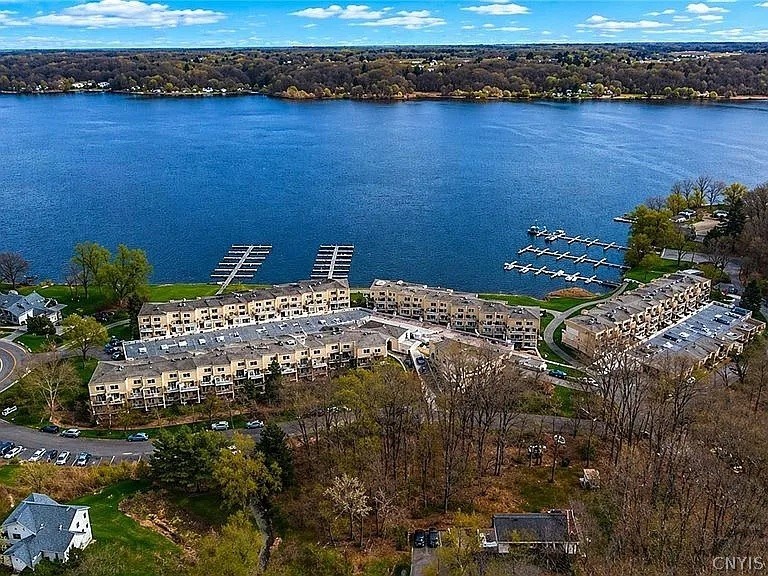 212 Bay Village Drive